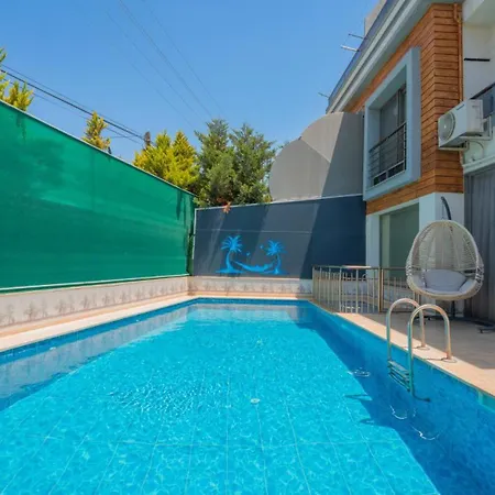 3 Bedroom - 9003 Вилла