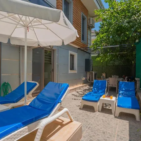 Willa 3 Bedroom - 9003 *